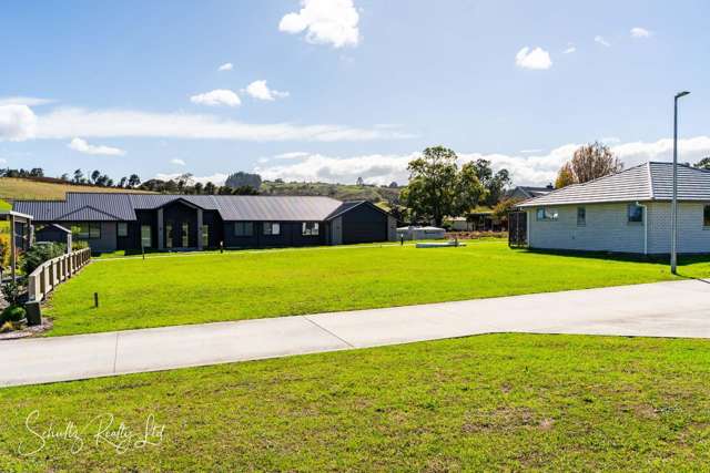 3 Manaaki Circle Paparoa_1