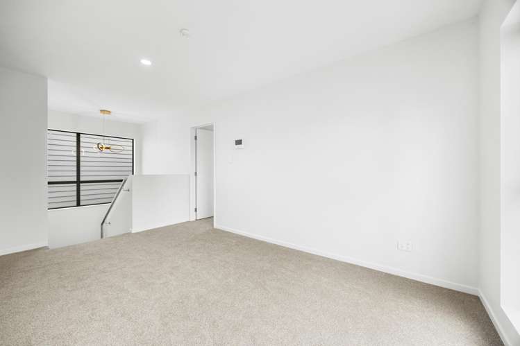 26 Murvale Drive Bucklands Beach_11