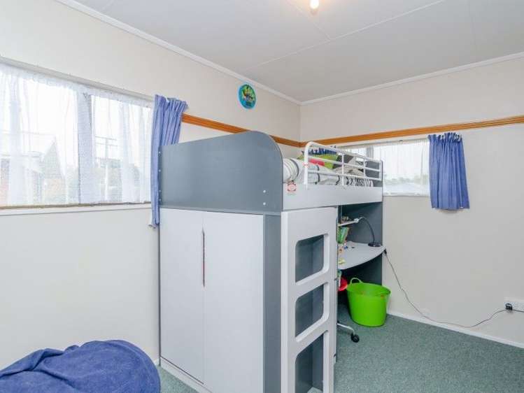 11 Lincoln Road Carterton_11