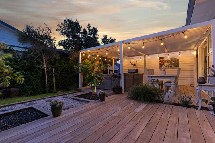 203 Ninth View Avenue Beachlands_9