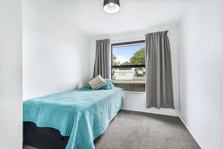 359 Kahikatea Drive Dinsdale_9