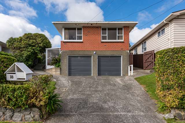 18 Oswald Crescent Paparangi_3