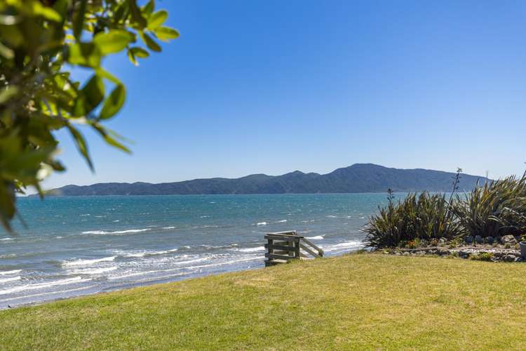 24 Newry Road Raumati Beach_32