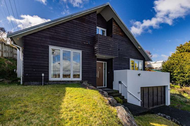 19 Foyle Street Ohakune_26