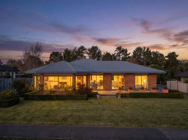 30 Cody Crescent Lansdowne_29