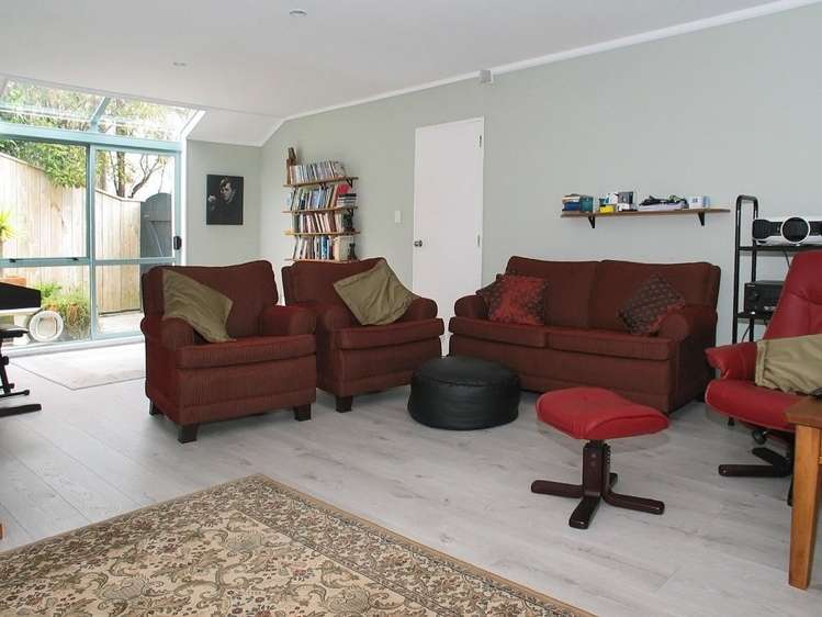 10 Portage Place Whitby_32