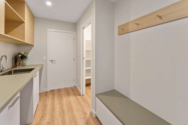 19 Sabine Drive Richmond_12