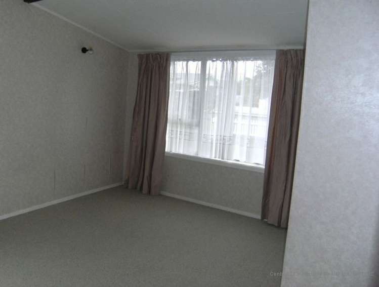 11 Moore Avenue Tawhero_2