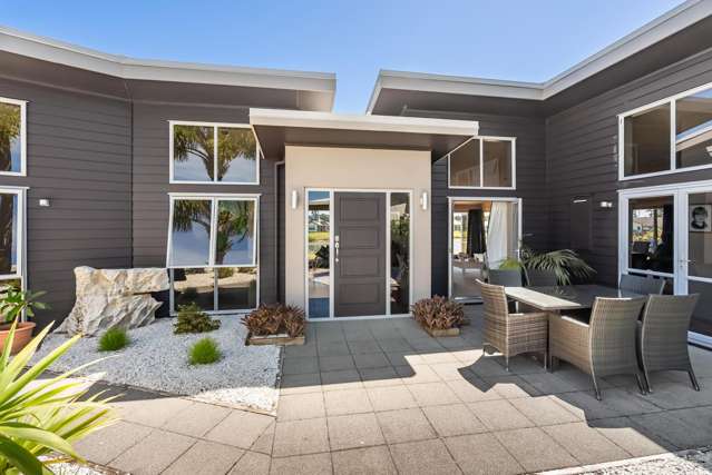 Your Coastal Lifestyle Dream Awaits