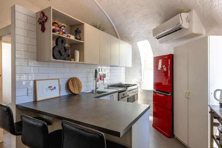 498 Sea View Road Onetangi_12