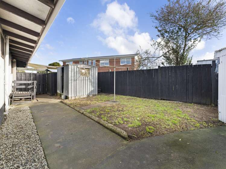 2/14 Idlewild Avenue Mangere_12