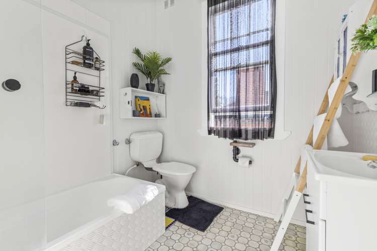 101 Pembroke Street Hamilton Lake_13