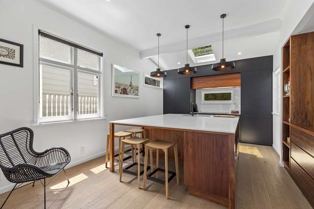 70 Overtoun Terrace Hataitai_1