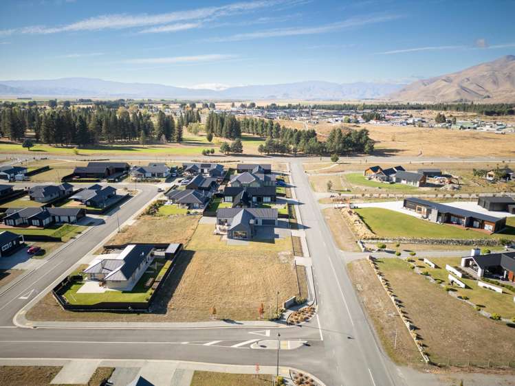 57 North West Arch Twizel_12