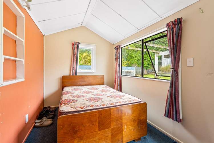 15 McTaggart Street Company Bay_16