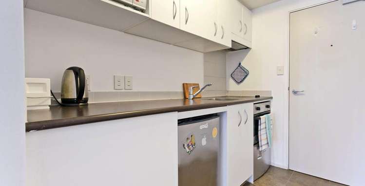 1002/1 Parliament Street City Centre_5