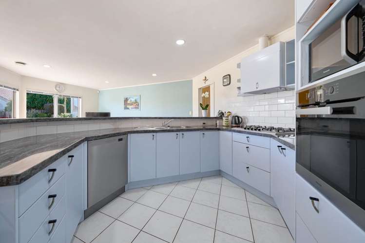 11 Manu Place Pinehill_13