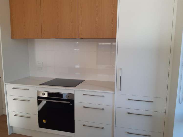 1/101 MacKenzie Avenue 1502_3