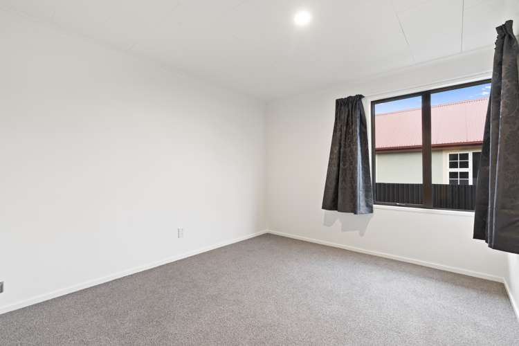 76 Barry Avenue Cromwell_13