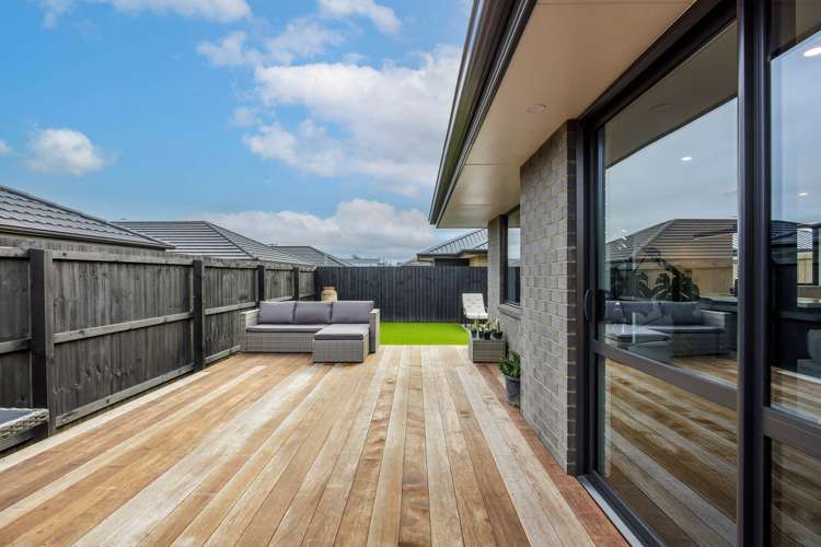 8 Olearia Lane Halswell_10