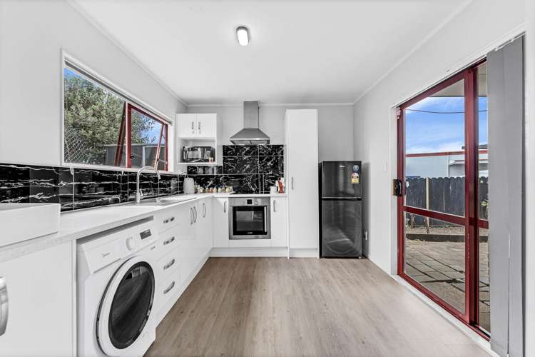 20 Cinnamon Road Mangere_12