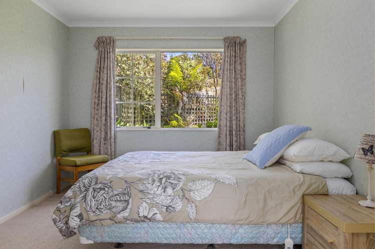 65 Te Moenga Park Acacia Bay_14