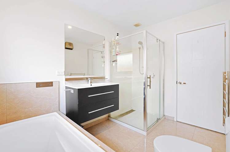 10 Barbara Joan Road Wigram_8