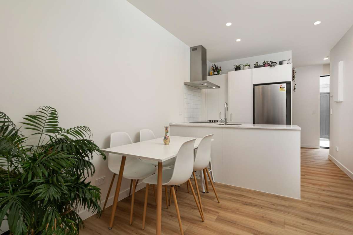 16/161 Arthurs Point Road_1