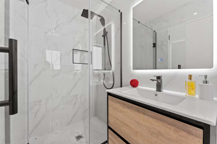 82 Charlestown Drive Flat Bush_30