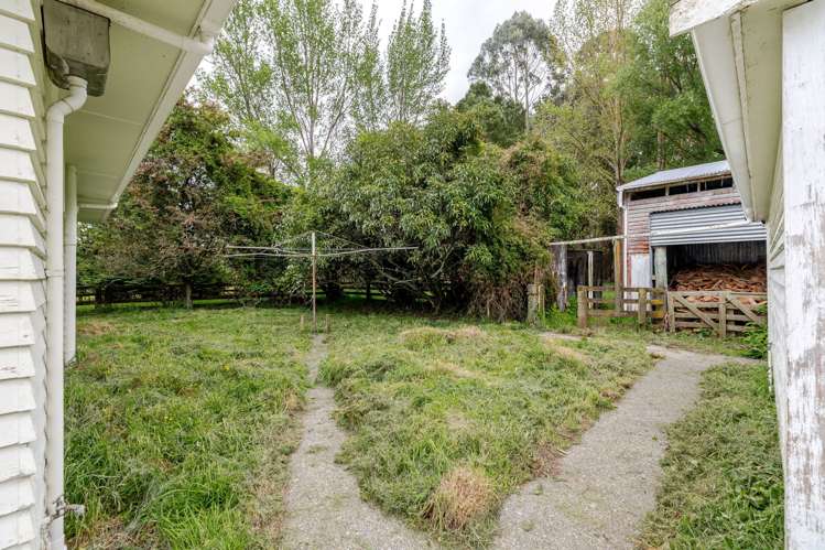 111 Hinemoa Valley Road Pahiatua_12