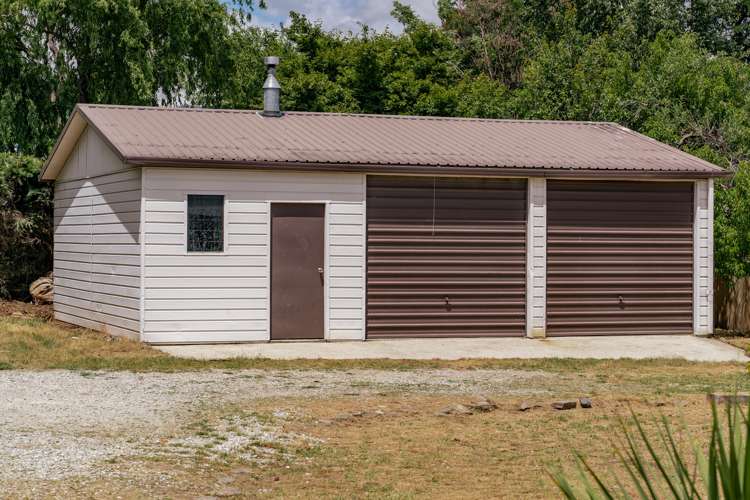 49 Gunn Road Albert Town_16