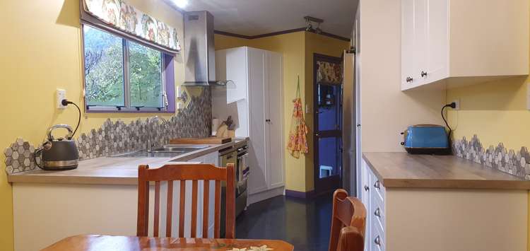 29 Churchill Crescent Featherston_4