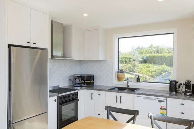 74 Scarlys Way Okitu_3