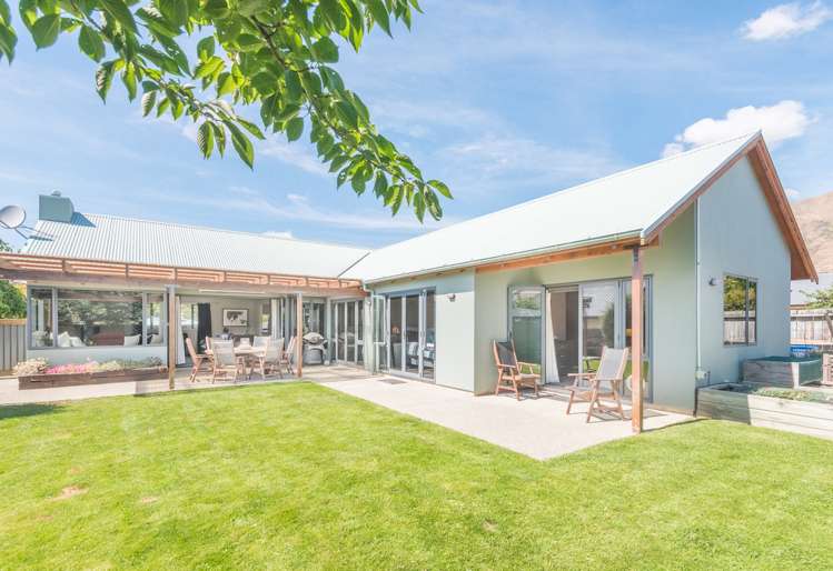 22 Meadowstone Drive Wanaka_0