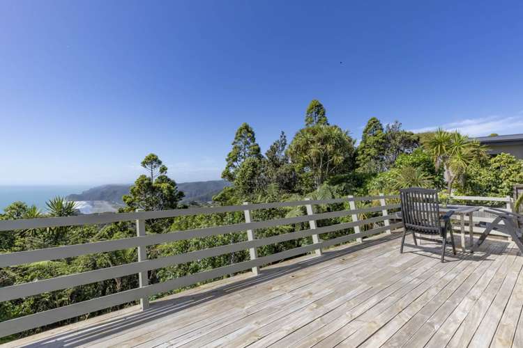 41 Te Ahuahu Road Piha_22