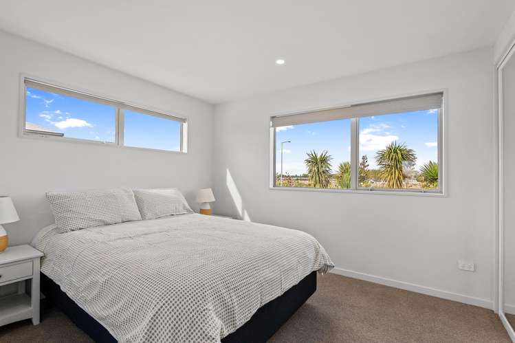27 Kakapo Lane Redwood_11