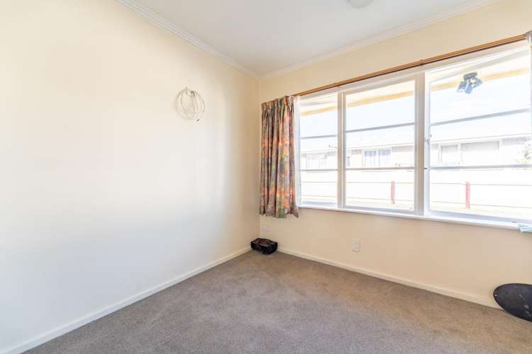 2/75 Ranui Avenue Waimataitai_10