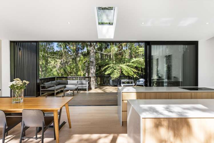 294 Konini Road Titirangi_8