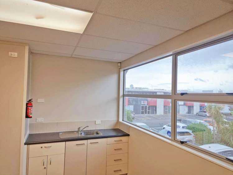 Unit 3/203 Kirkbride Road Mangere_3