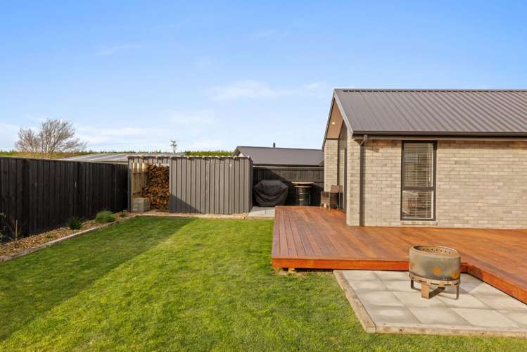 39 Plover Avenue Amberley_24