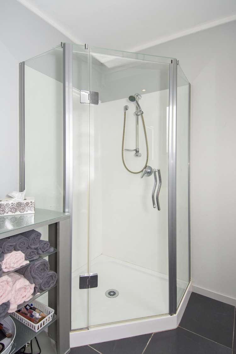 54 Waterside Drive Pyes Pa_13