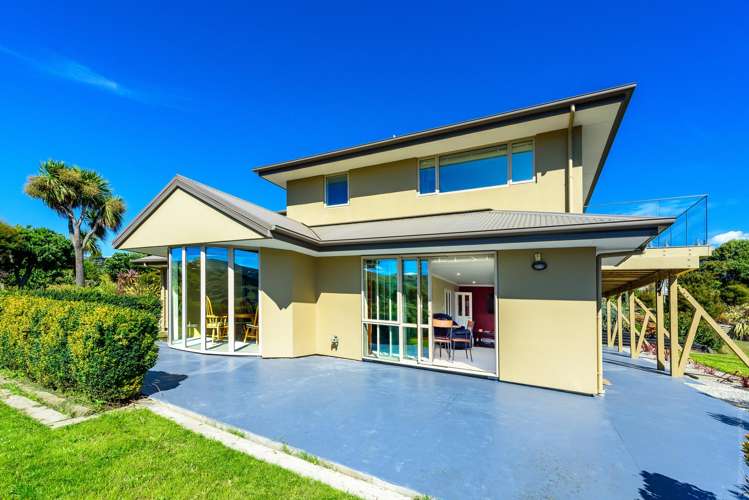 2 Kanuka Place Akaroa_33