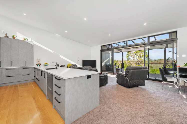 2/21 Manning Street Hamilton Central_8