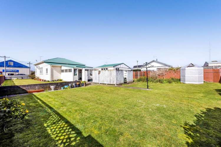 253 Princes Street Hawera_15