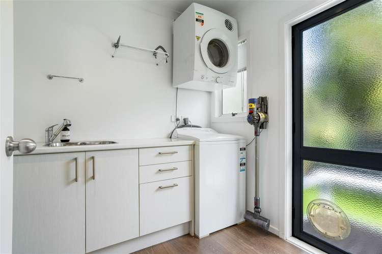 114 Everitt Crescent Whangamata_18