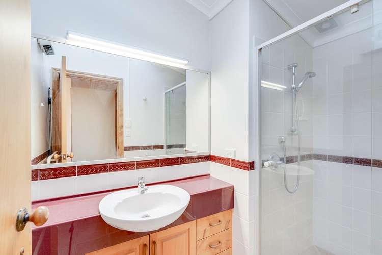 3642 Cambridge Road 11373_23