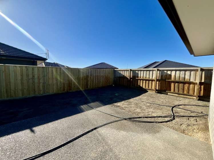 23 Longore Way 11103_19