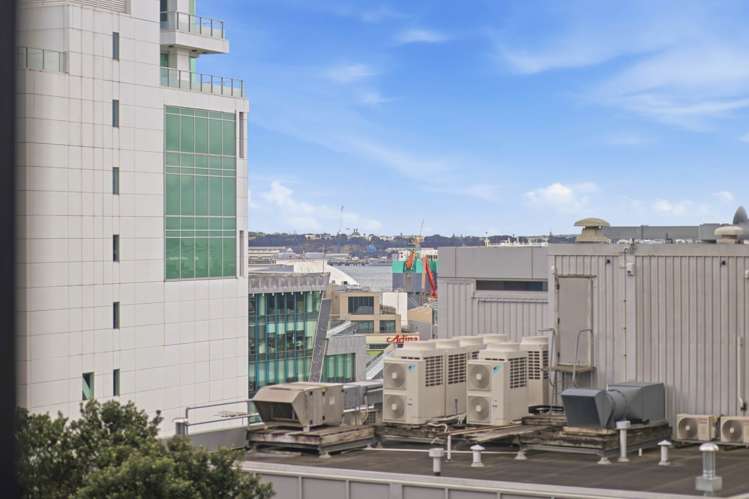 4D/105 Anzac Avenue City Centre_13