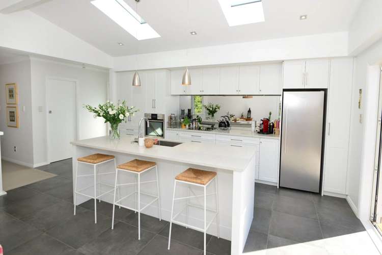 29 Marina Road Torbay_3