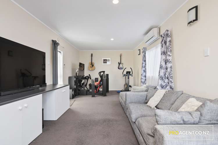 57 Victory Road Laingholm_7